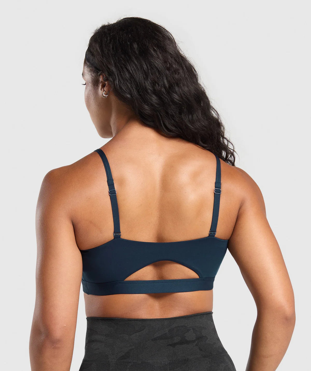 Cut out bandeau