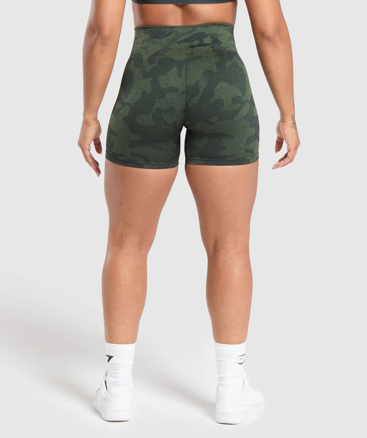 Adapt camo seamless short