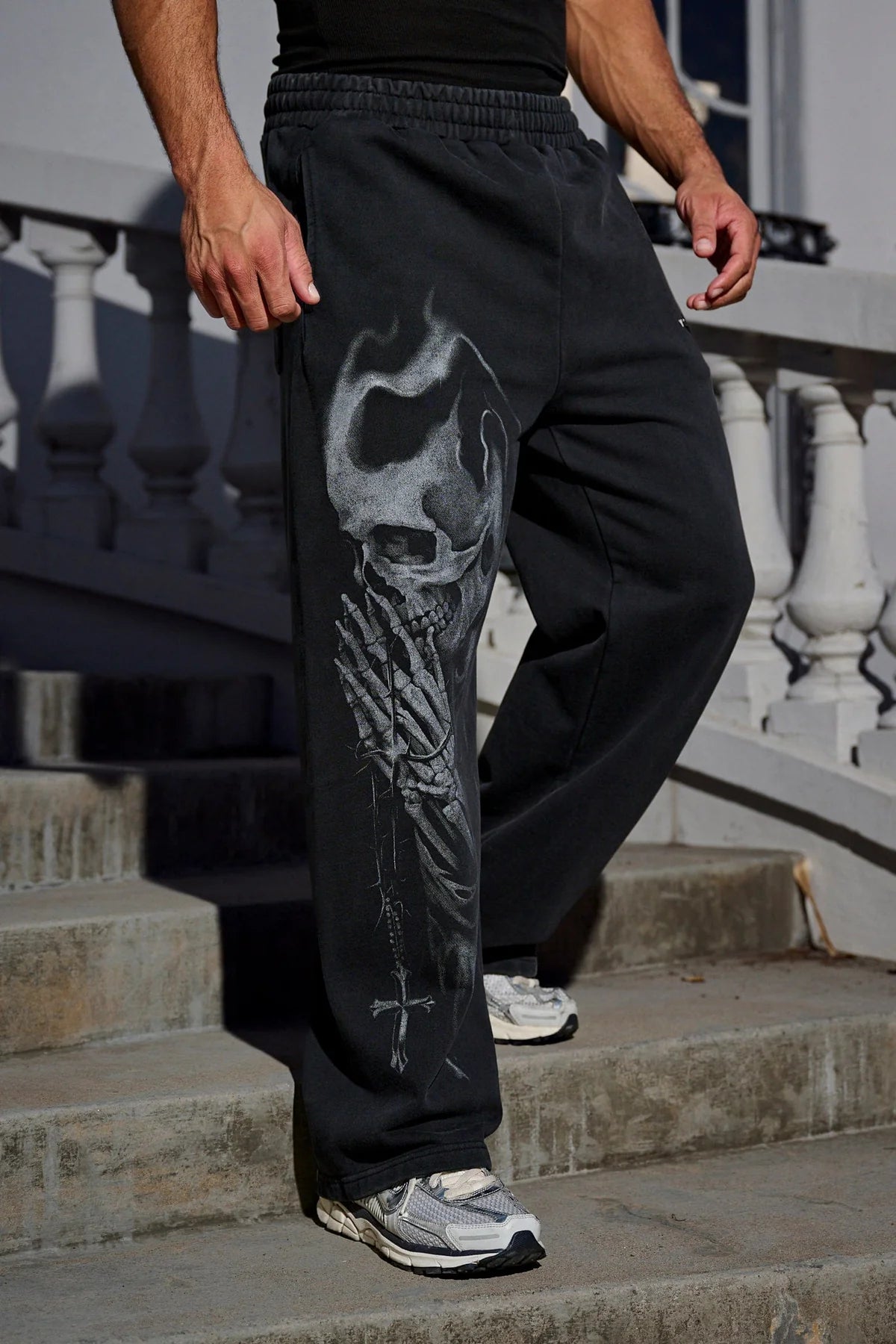 DIVINE SWEATS 2125