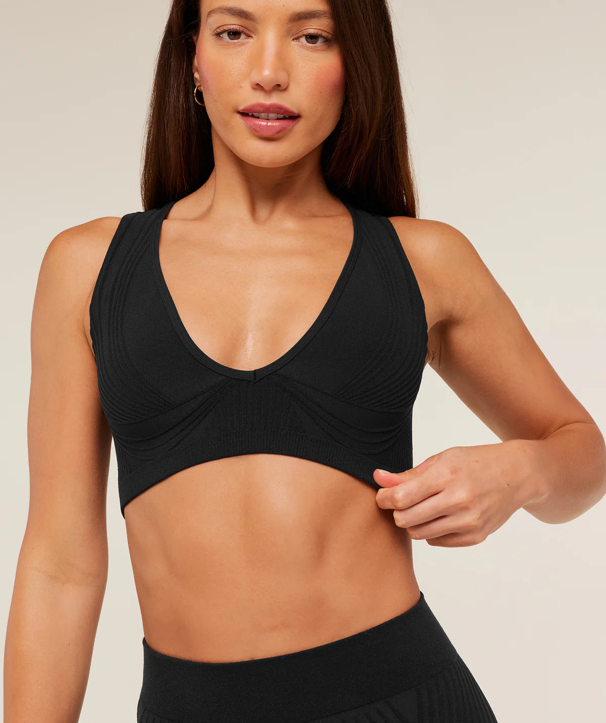 LUXE LIGHT SUPPORT SPORTS BRA
