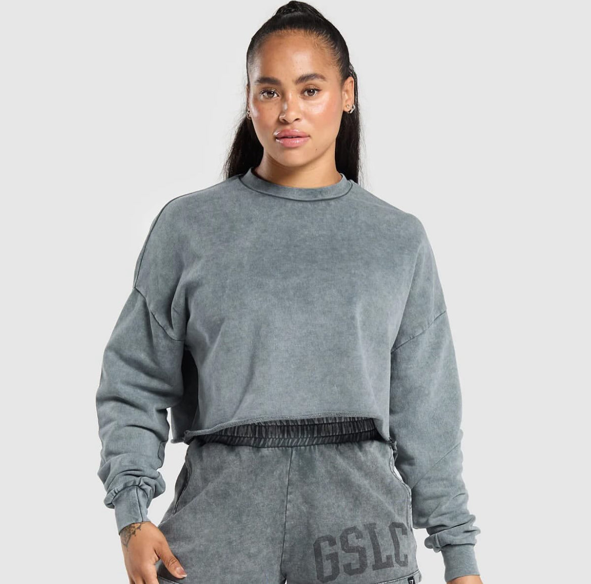 Collegiate shadow washed midi sweatshirt