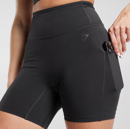 Pocket short
