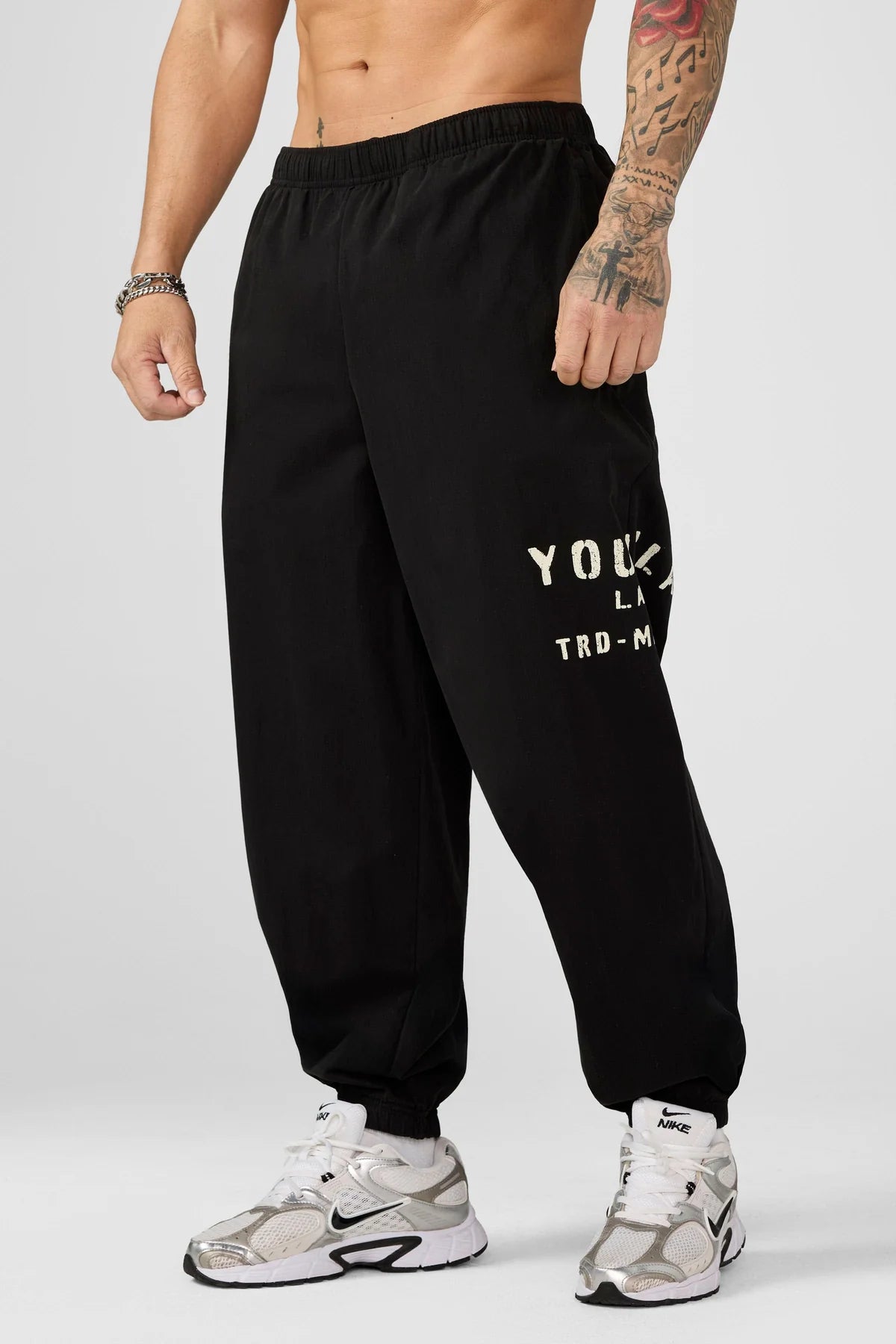 ELEVATED PUMP COVER JOGGERS 2162