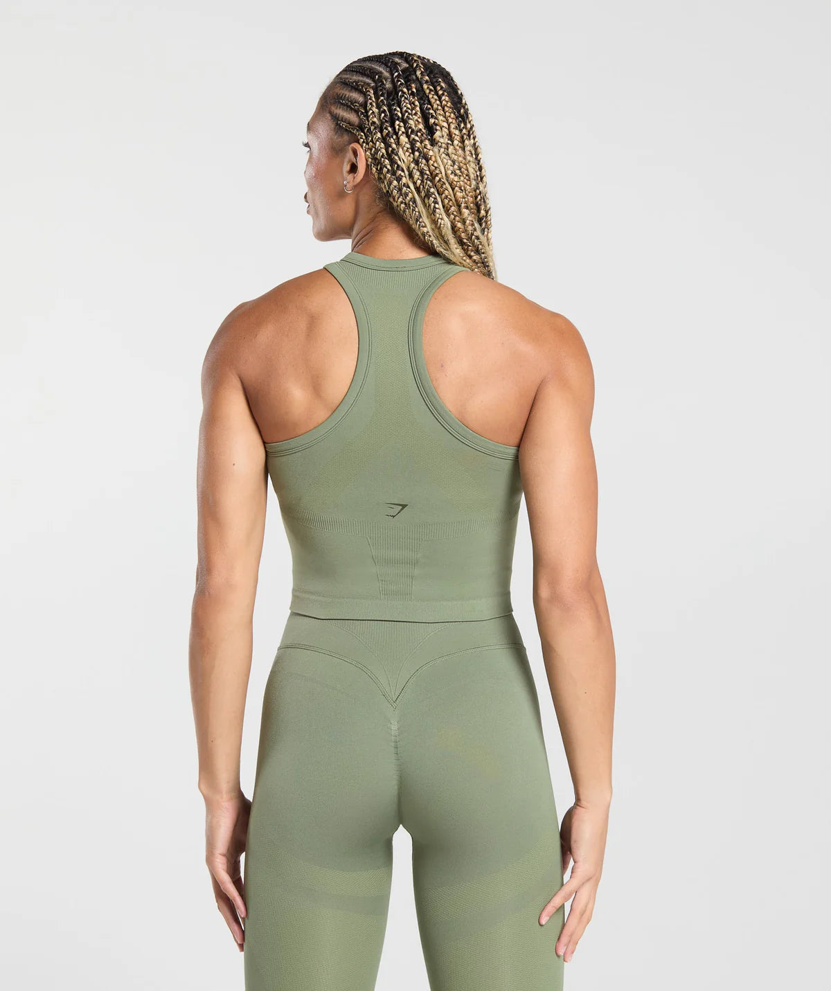 Active seamless tank
