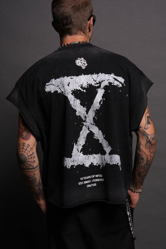 10 YEARS OF NFGU GRUNGE CUT-OFF TEE