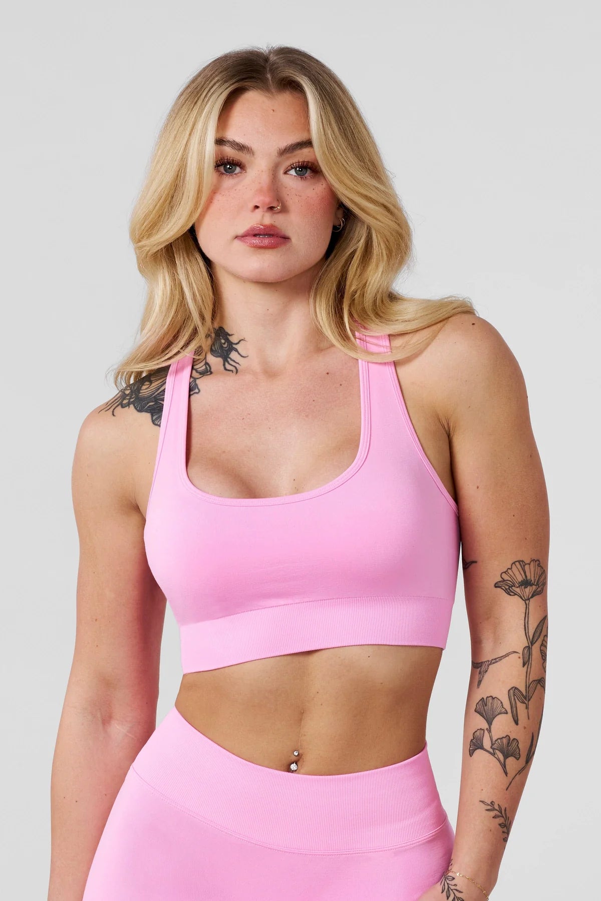 Legacy seamless sport bra