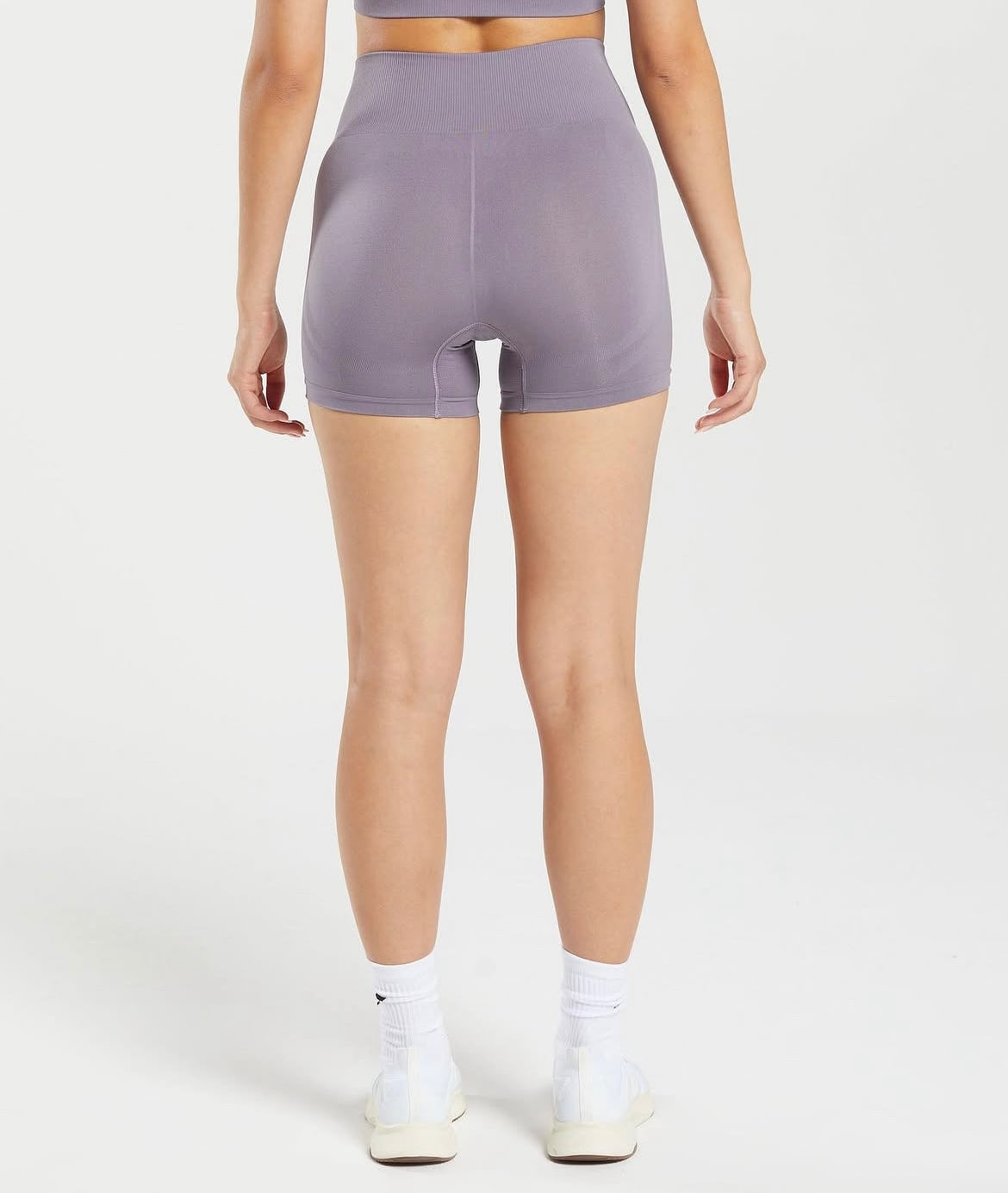 Everyday seamless short