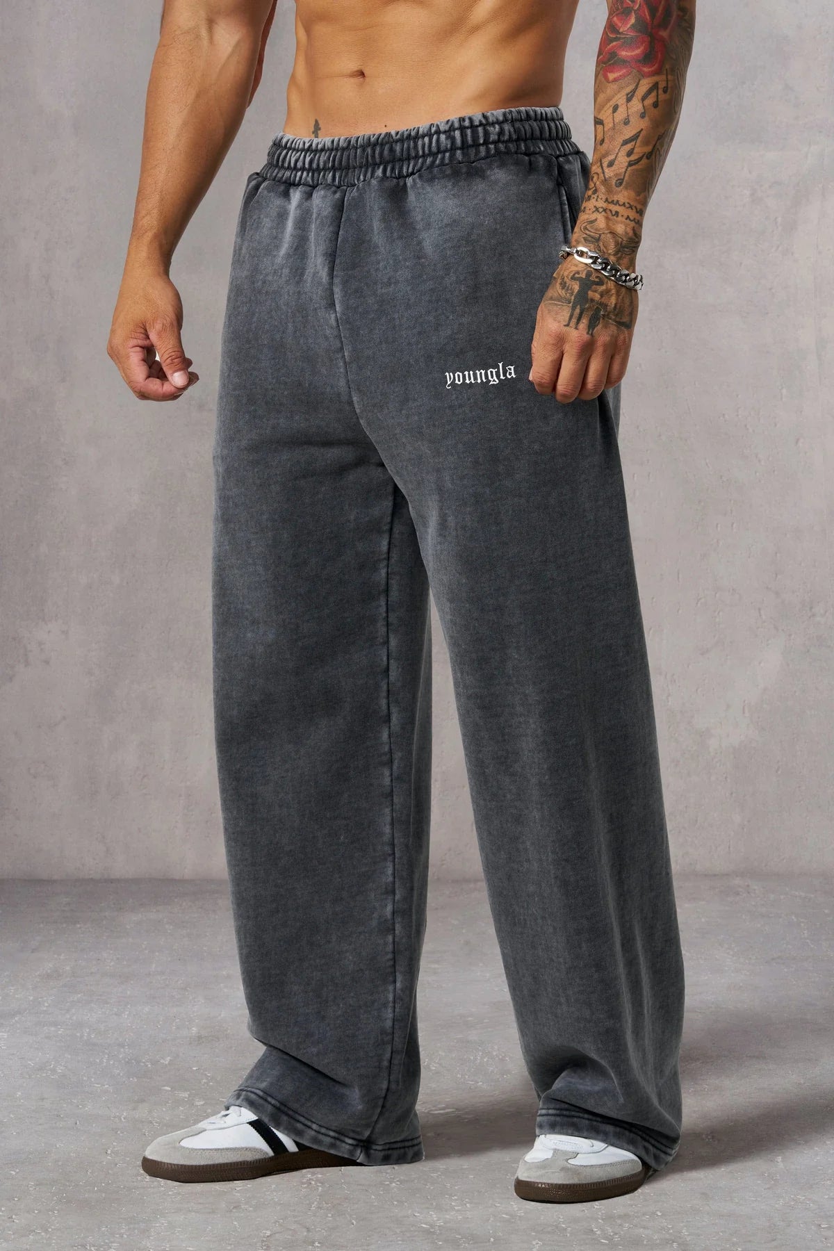 CLASSIC BAGGY SWEATS 2111