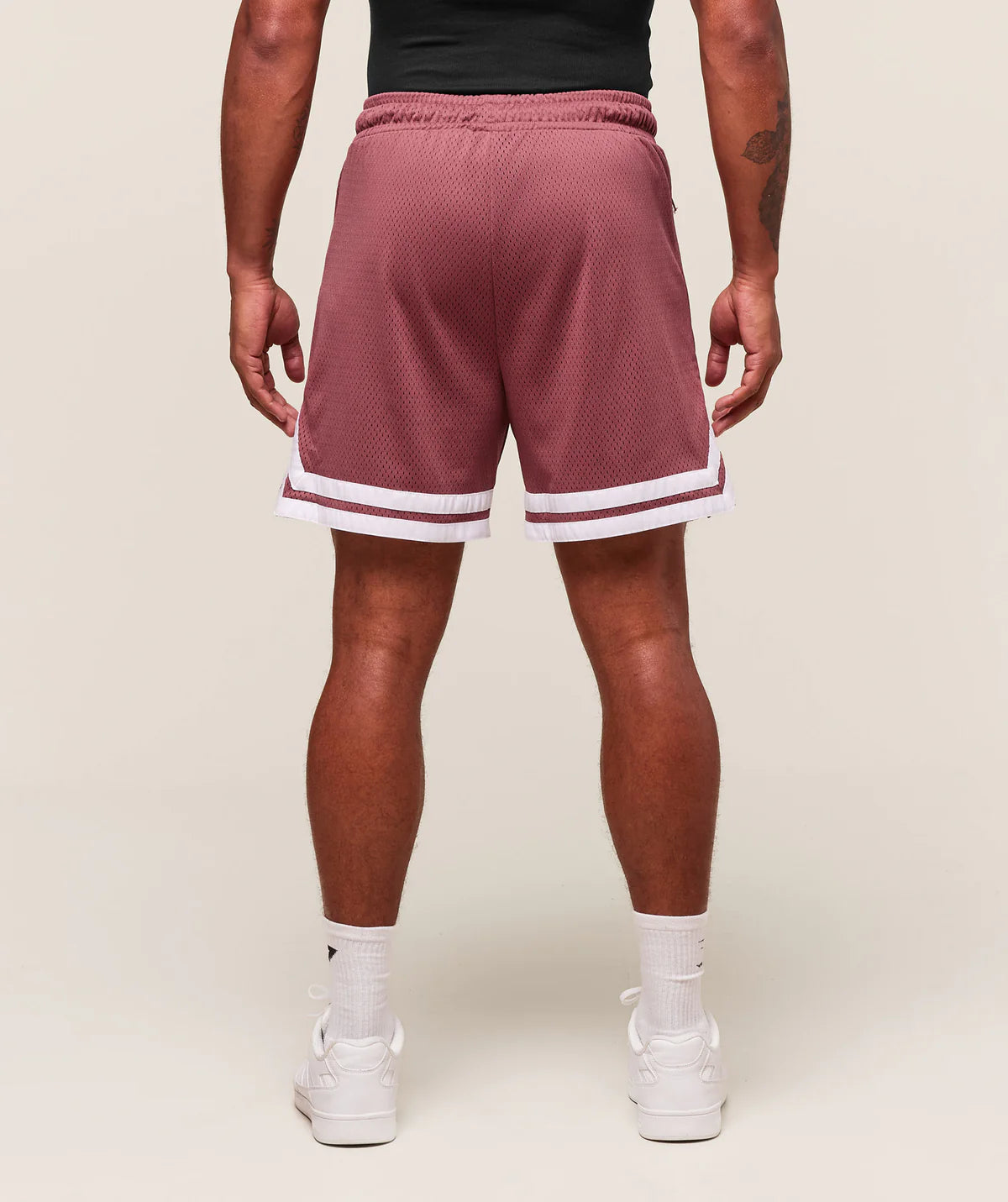 VARSITY MESH SHORTS
