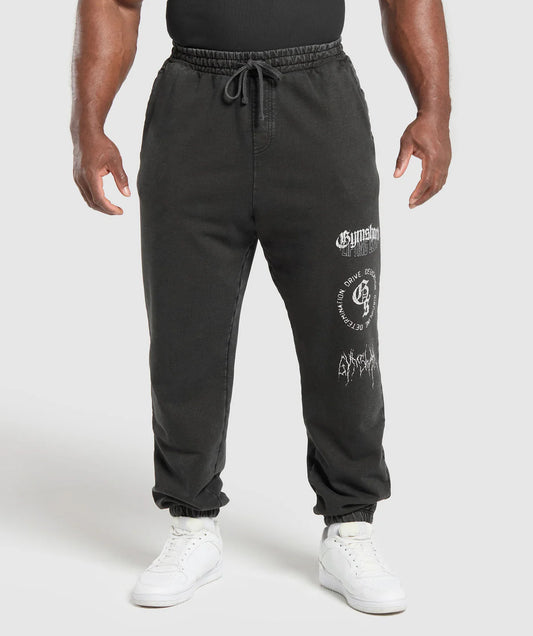 DISTRESSED GRAPHIC JOGGERS