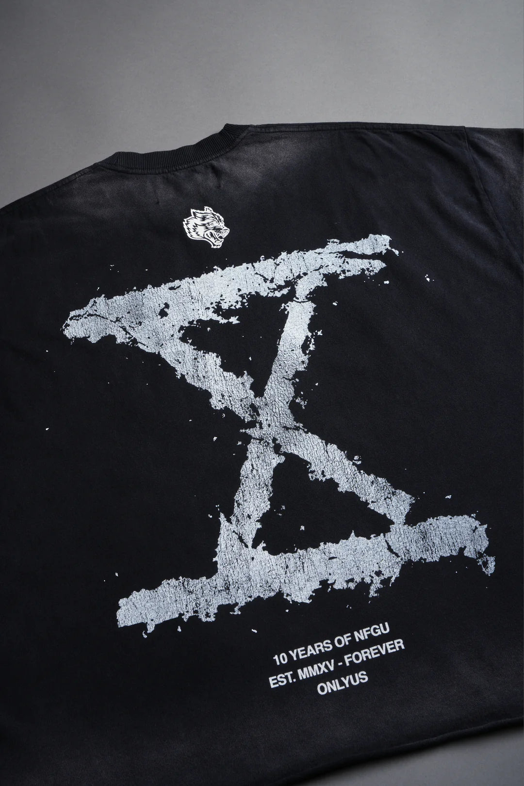 10 YEARS OF NFGU GRUNGE CUT-OFF TEE