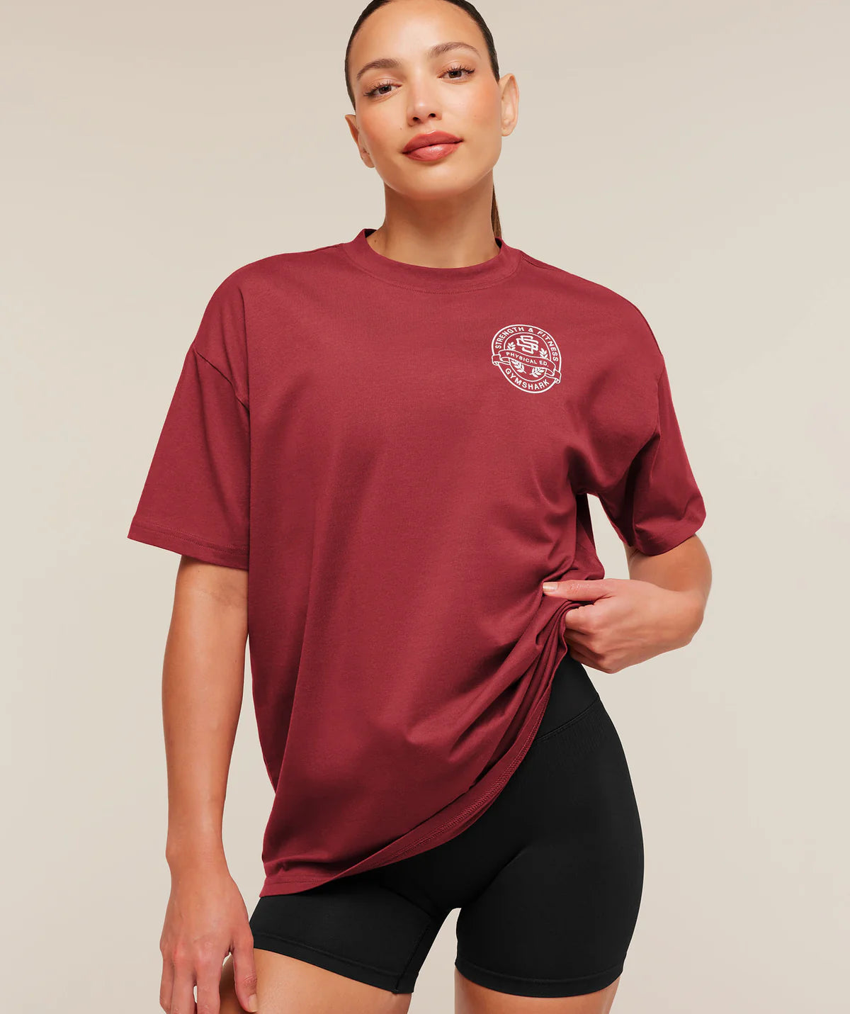 STRENGTH AND FITNESS CREST GRAPHIC T-SHIRT