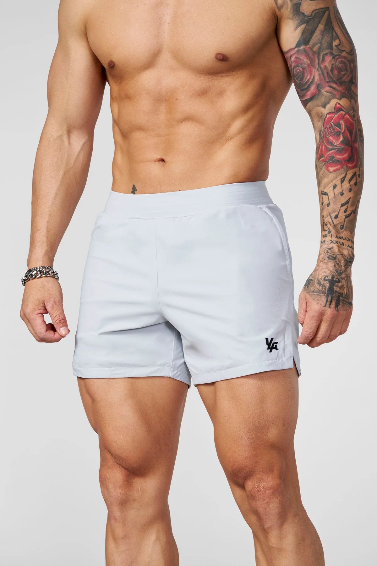 CORE TRAINING SHORTS 1018