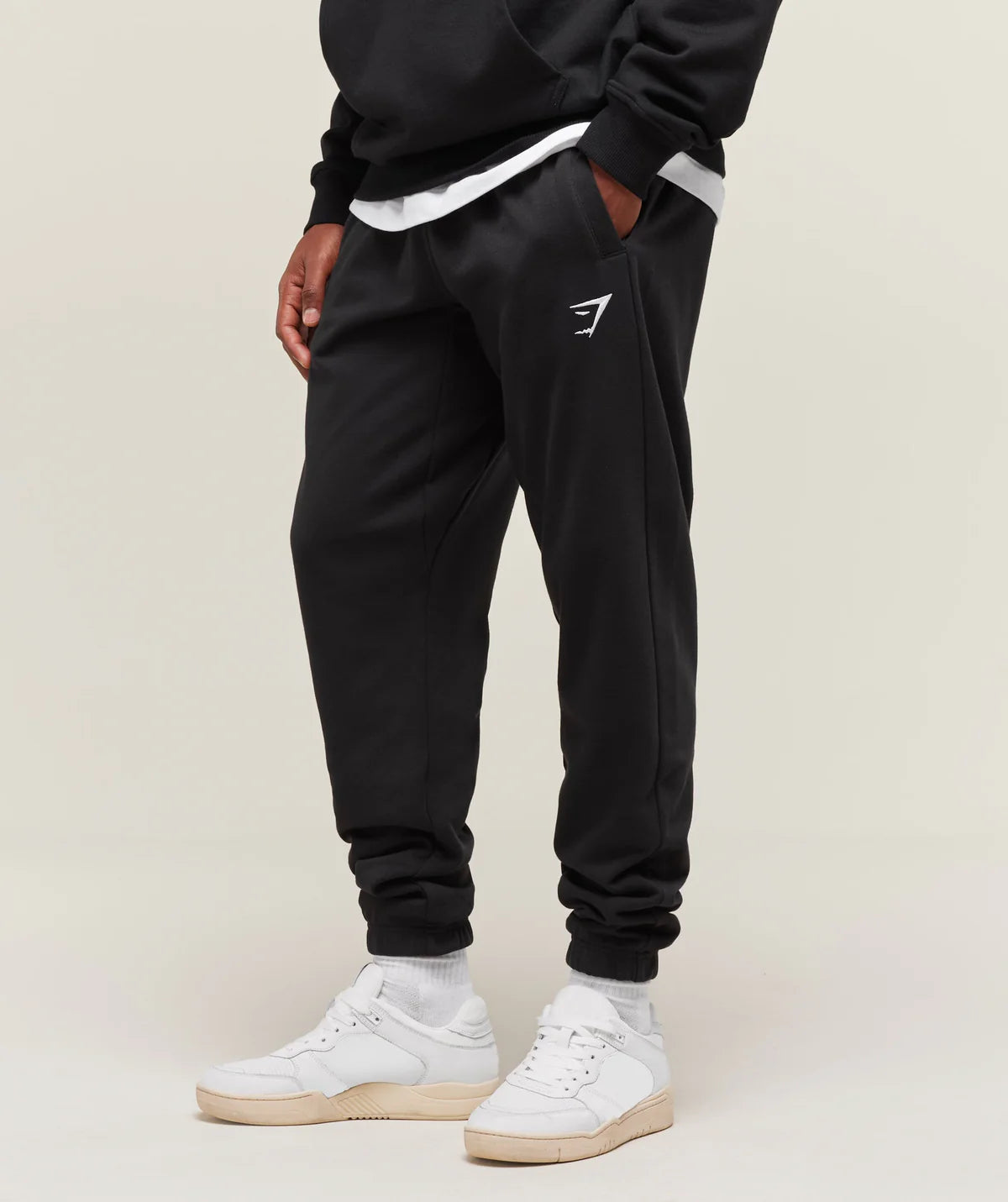 ESSENTIAL OVERSIZED JOGGERS
