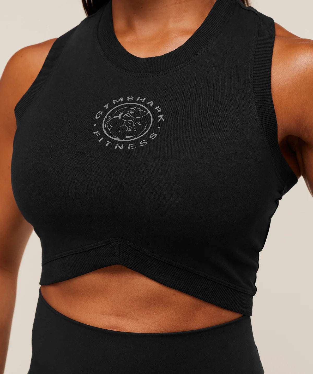 LEGACY SLEEVELESS CROP TOP